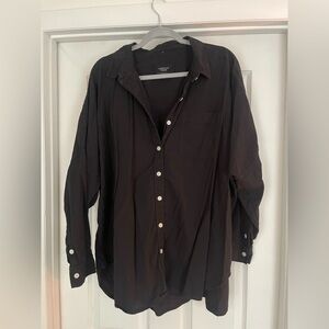 Black American Eagle Oversized button down (Size M)